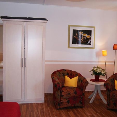 Deluxe Apartments Der "Alten Apotheke" Prerow Exterior foto