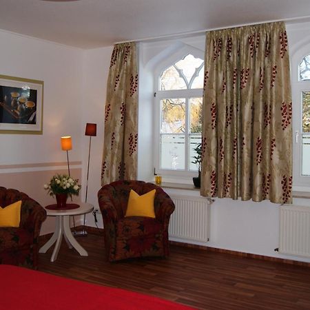 Deluxe Apartments Der "Alten Apotheke" Prerow Exterior foto
