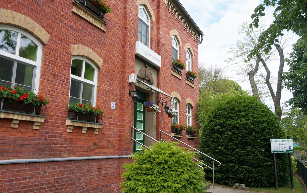 Deluxe Apartments Der "Alten Apotheke" Prerow Exterior foto