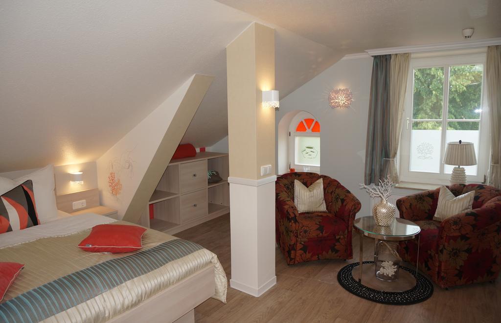 Deluxe Apartments Der "Alten Apotheke" Prerow Quarto foto