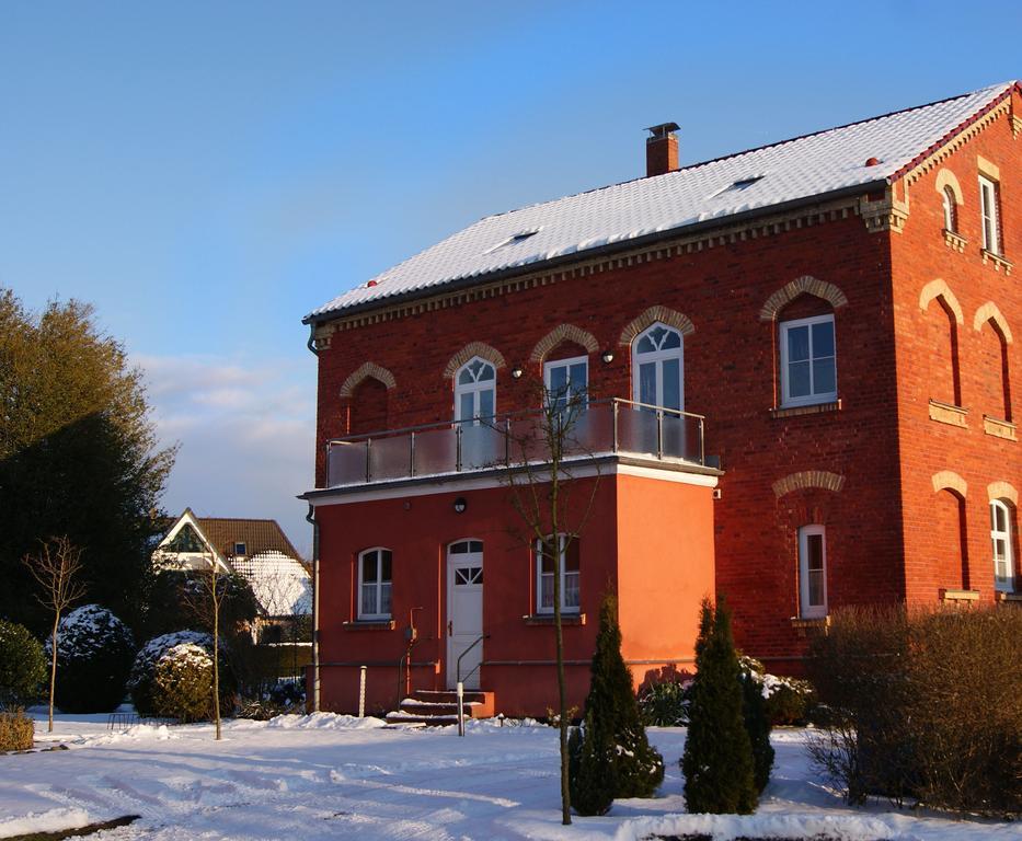 Deluxe Apartments Der "Alten Apotheke" Prerow Exterior foto